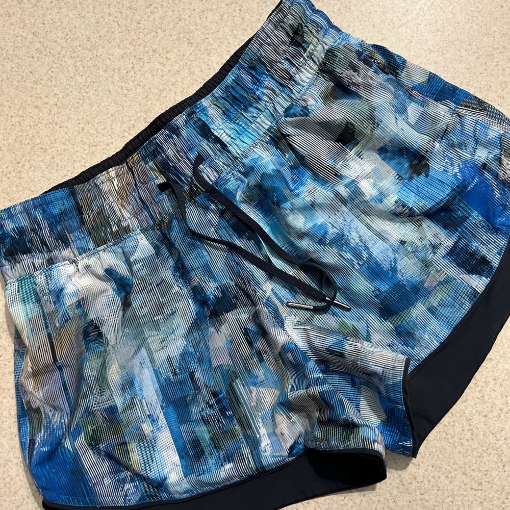 Lulu lemon reversible shorts